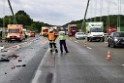 Schwerer LKW VU PKlemm A 4 Rich Olpe auf der Rodenkirchener Bruecke P080